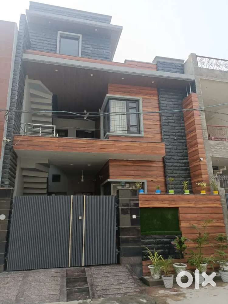 1BHK For Small Family