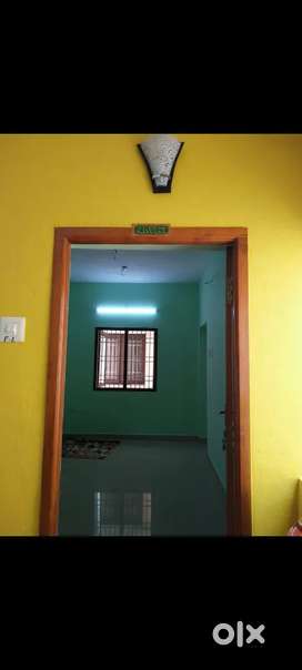 1bhk flat for sale in Poonamallee near kallarai stop..