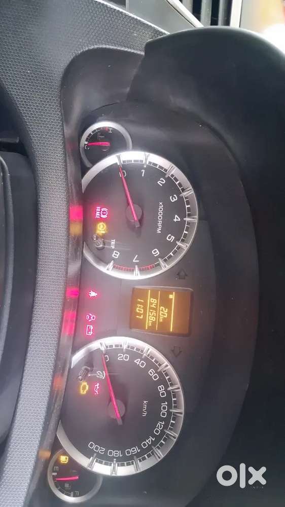 Maruti Suzuki Swift 2015 Petrol 83000 Km Driven