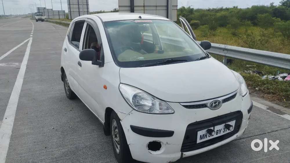 All documents 2030 tak cler hai puc insurance sab cler hai tyre 80 per