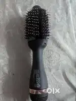 Hair straightener
