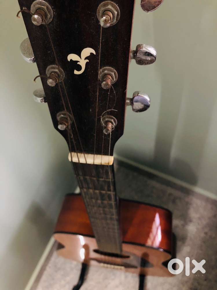 Guitar Classes Available