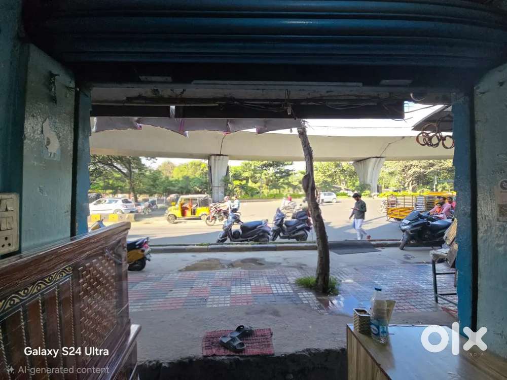 Shop for rent at mainroad rethibowli