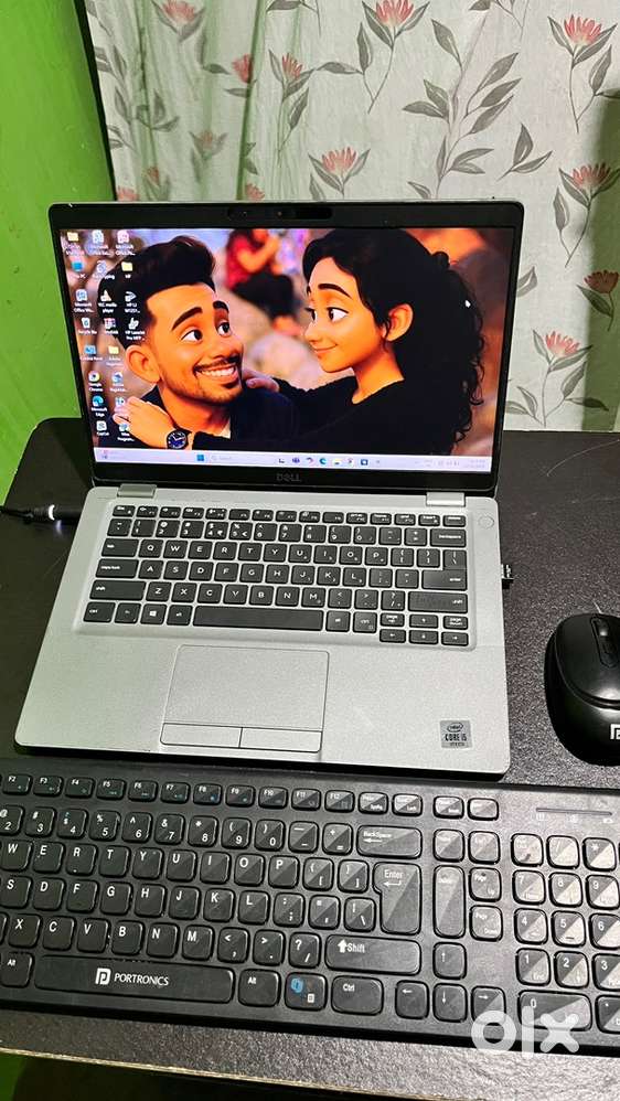 Dell laptop new Condition i5 with Touch Screen