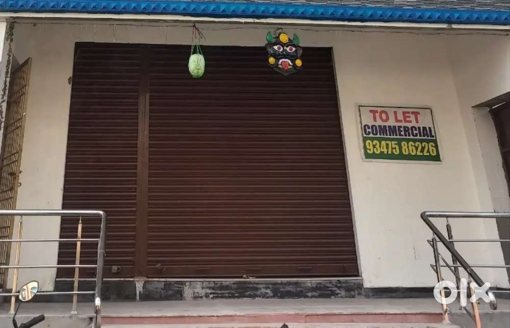 Shop rent near mi service centre Rajahmundry devichowk ramayalam