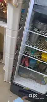Samsung 230 liters single door fridge.