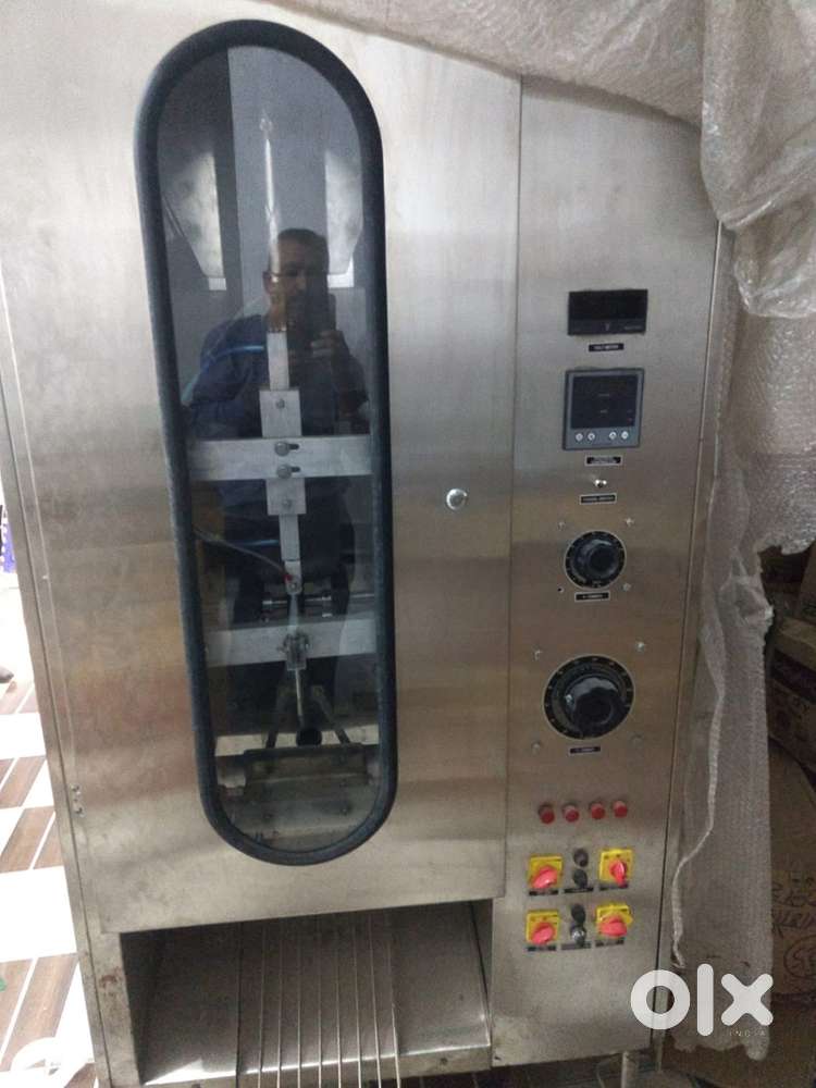 Water Pouch packing machine (पानी पाउच पैकिंग मशीन)