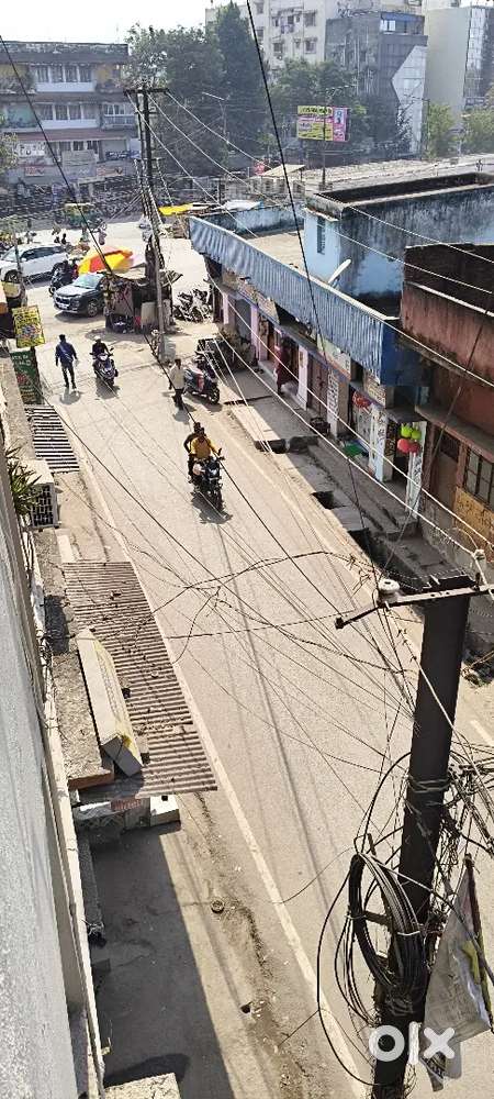 Main road flat for rent 2 bhk