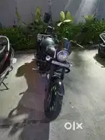 Bajaj avenger street160