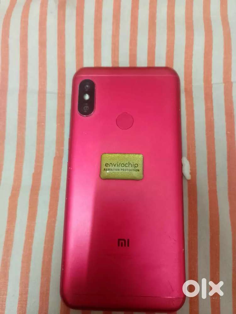 6 pro mobile. i am first owner. April 2013 model.  with cover