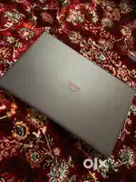 Selling my dell  3520 laptop 8gb 512gb black only 7 days old.