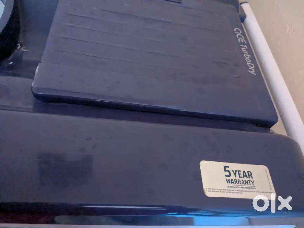 Semi automatic washing machine