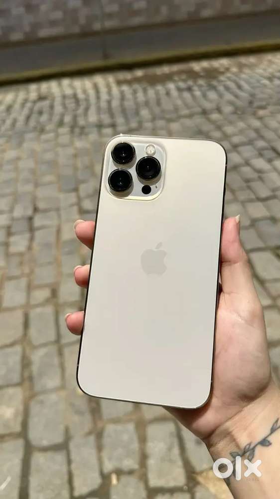 iPhone Refurbished Available
