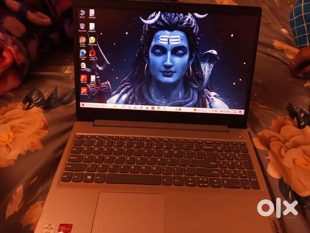 LENOVO LAPTOP 256GB SSD 1TB HARD DISC