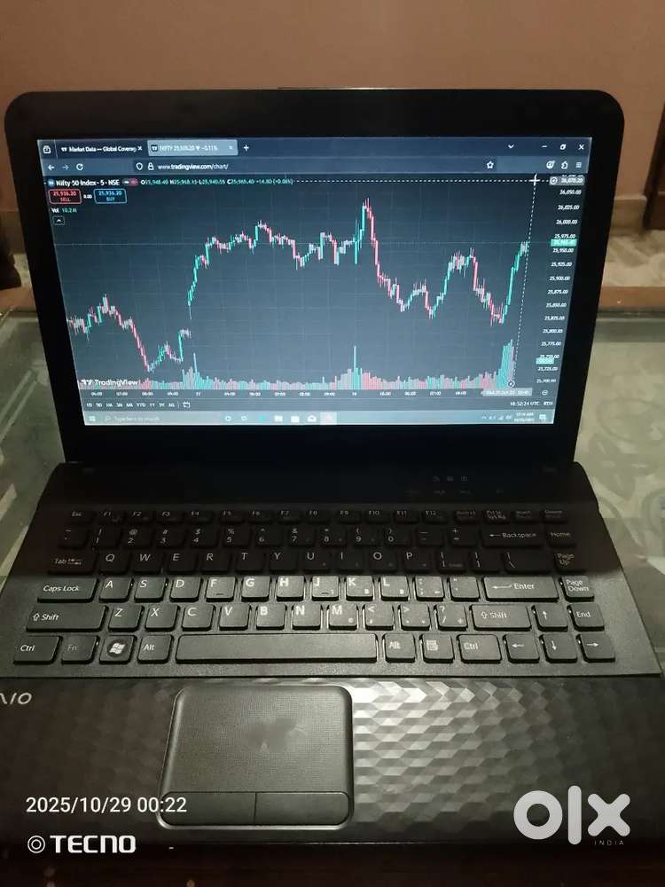 Sony VAIO i3 Laptop  4GB RAM  500GB Windows 10 pro ₹8,000 Quick Sale