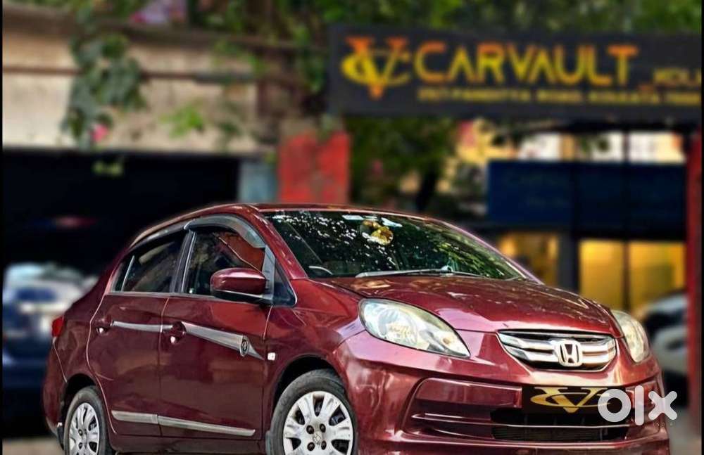 Honda Amaze i-VTEC Privilege Edition, 2013, Petrol
