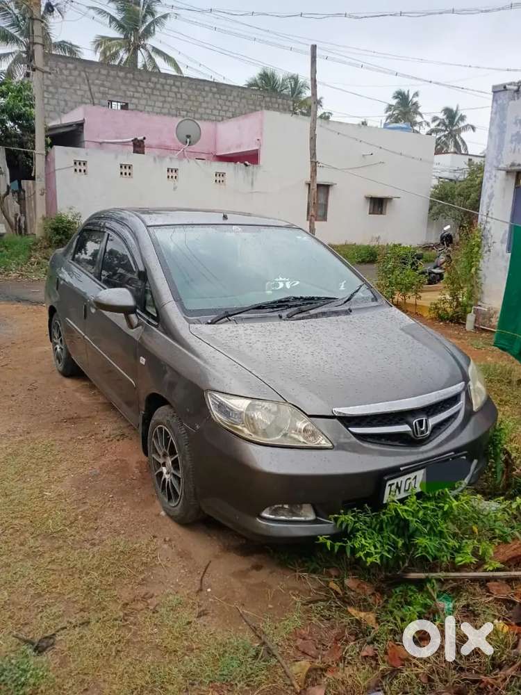 Honda City 2008 petrol and CNG well maintained Automatic..