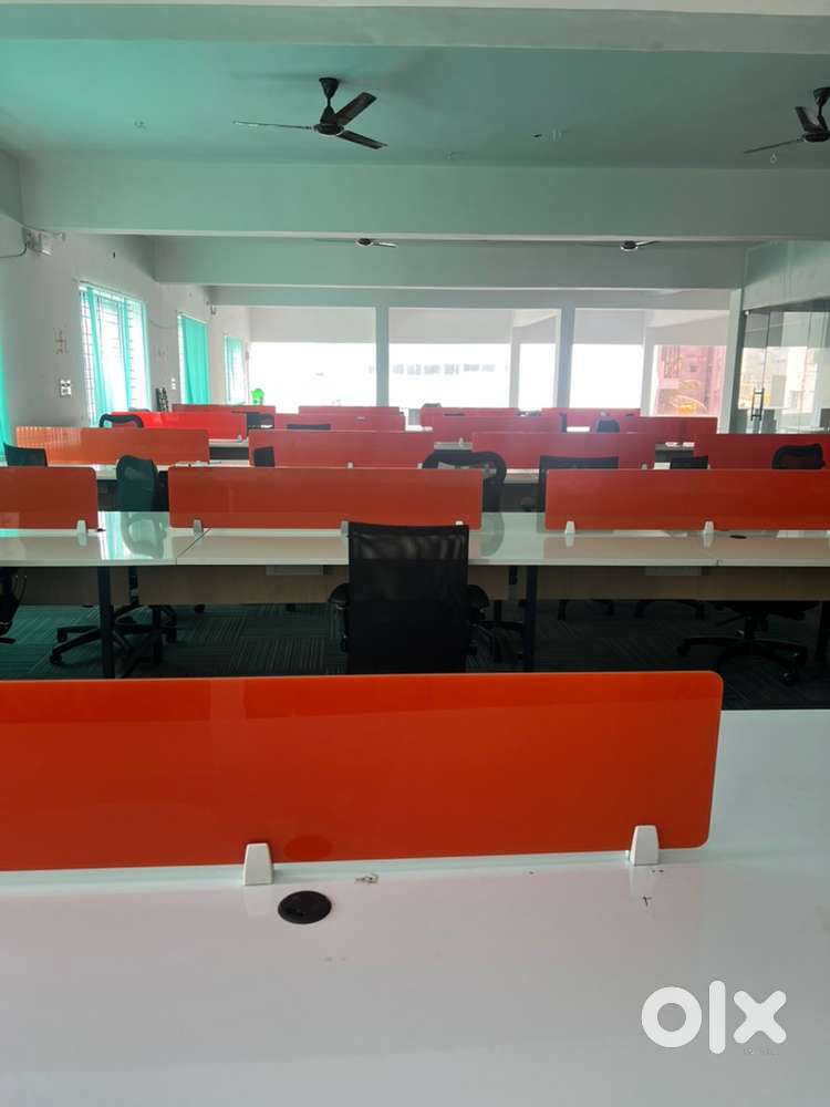 Office work station and chairs