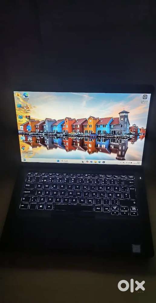 Dell Touch Screen laptop, Hurry For Limited period