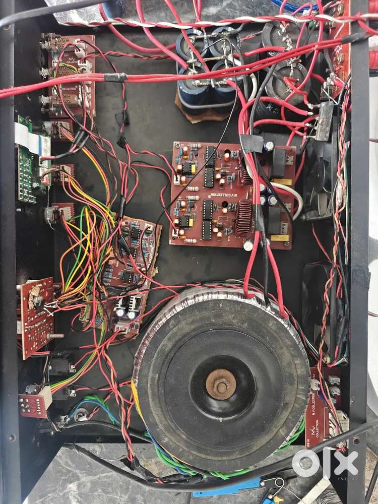 Class d 400+400 watt amplifier