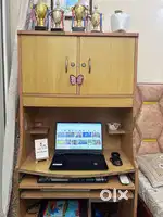 Computer Table for Sale – Sturdy & Spacious