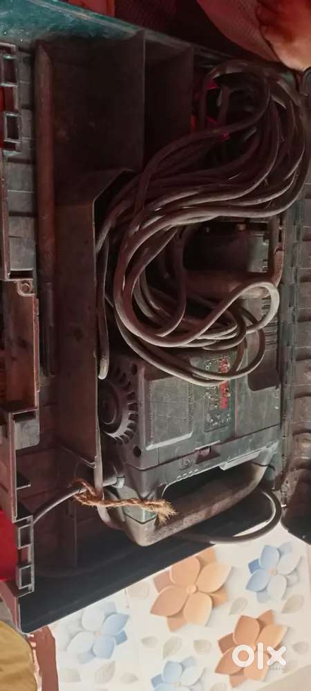 BOSCH BREAKER MACHINE