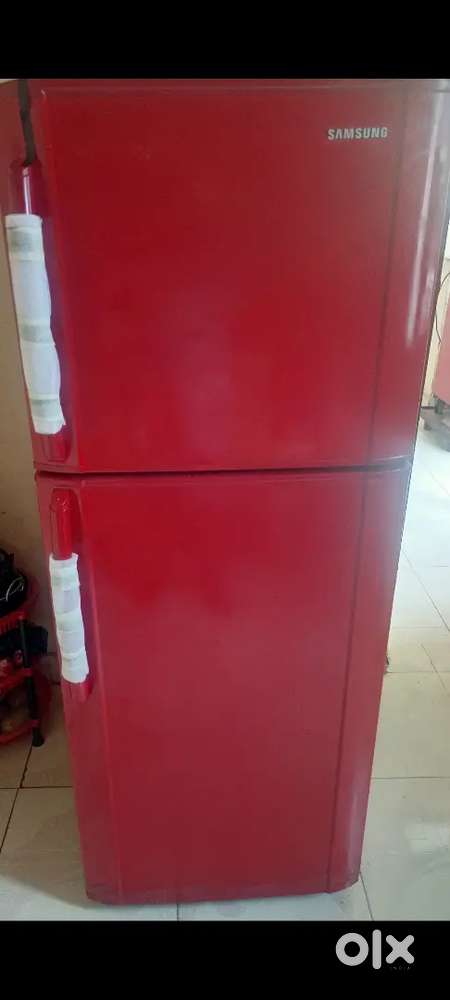 Double door fridge co.samsung