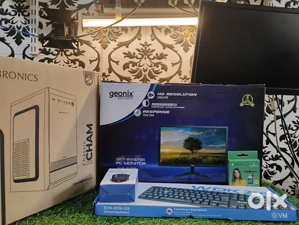 Boxpack 2year wrnty corei3 8gb ram 128gb ssd 19led keyb,mouse rs.9000
