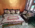 5 seater maharaja sofa