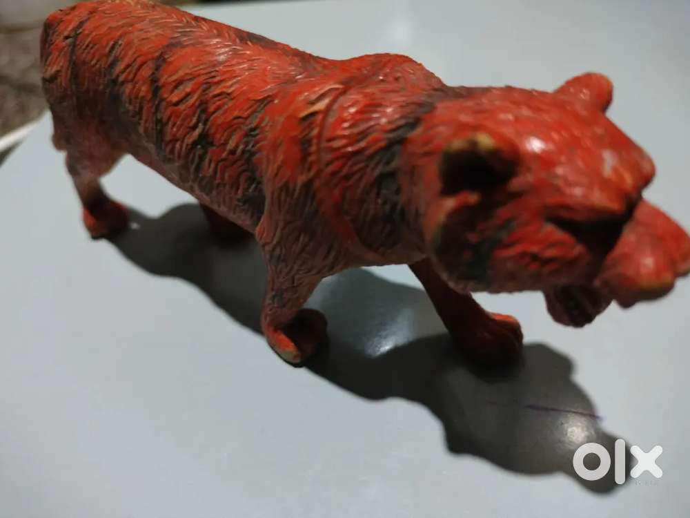 Tiger toy buy now lambai 5cm chaudai 10cm ka tiger