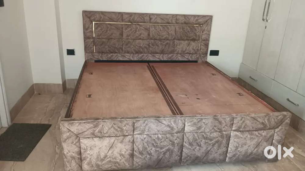 Double bed