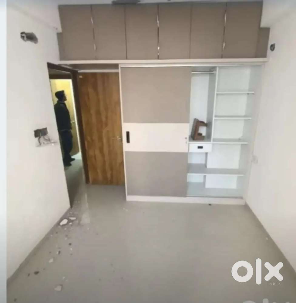 Fully independent flat