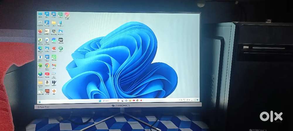 New condition Computer