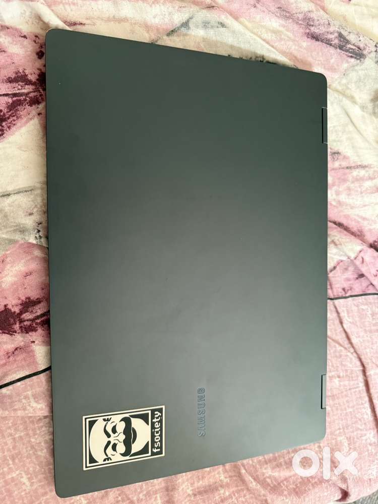 Mint Condition Samsung Book3 to sell
