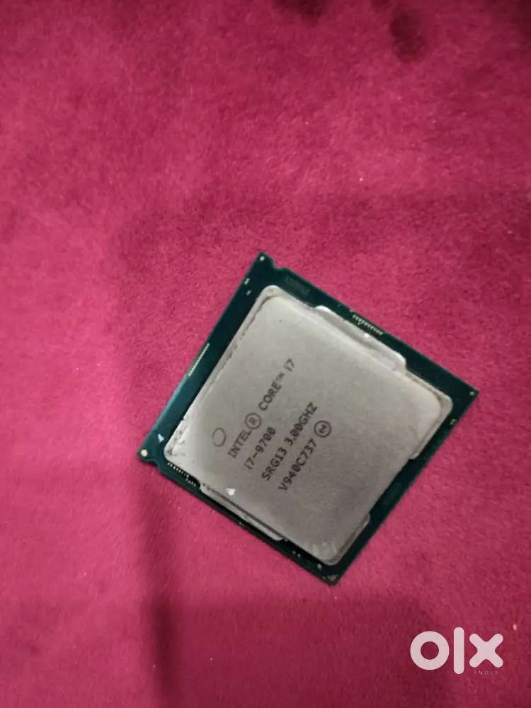 Intel i7 9700 processor perfect working and new looking