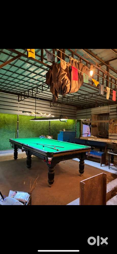 Snooker, pool ,frige,battery invoter, ac ,speajker ,sade