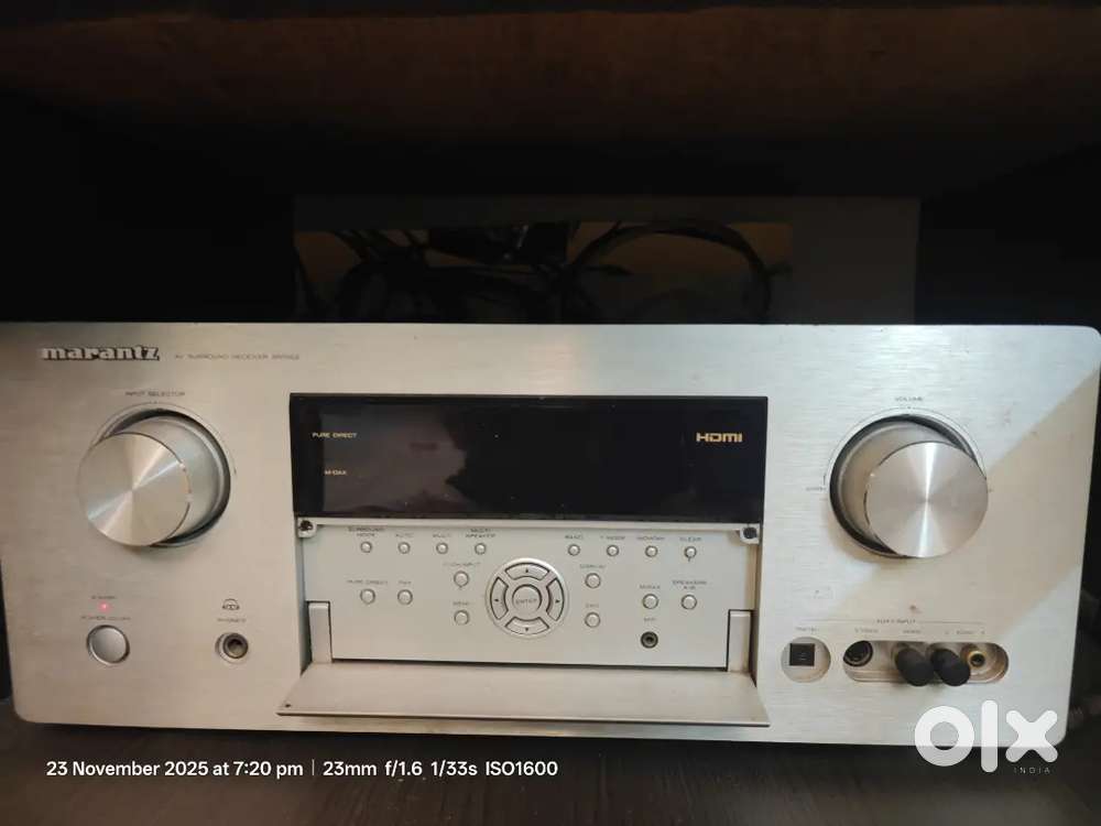 Marantz 7.1 av receiver SR 7002 with accessories