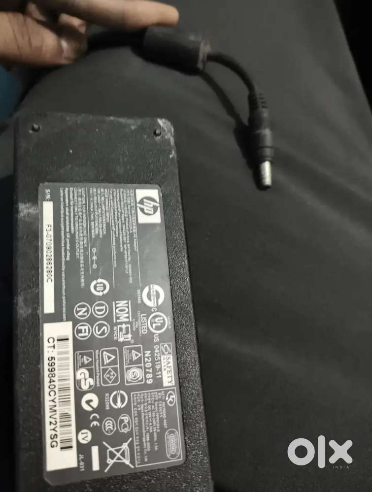Original HP Laptop Charger 19V 7.1A (Big Tip) – Working Condition