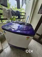LYF 7.5 Kg 5 Star Semi Automatic Washing Machine - Excellent condition