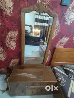 Dressing table