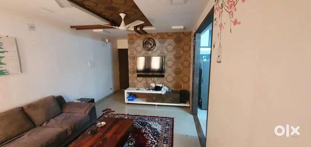2BHK semi furnished flat near Zadeshwar Chokdi
