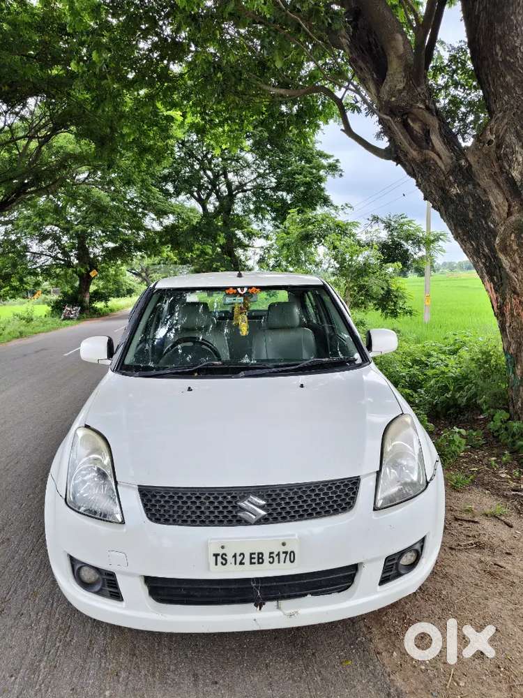 Maruti Suzuki Swift Dzire Tour 2012 Diesel Good Condition
