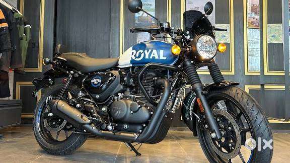 Royal Enfield hunter 350 (Rebel Blue)