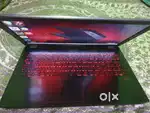 Asus i7 gaming rog laptop