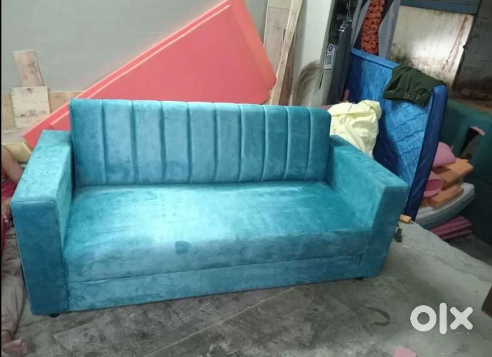 3 setter with strypes only available in Starf furniture