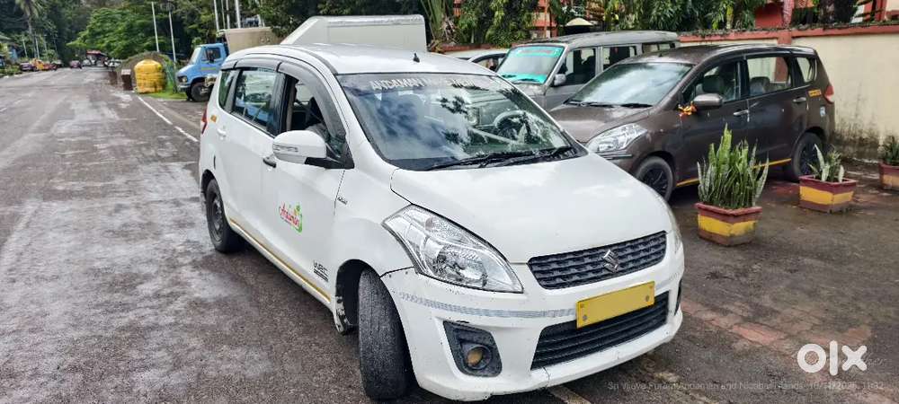 Urgently sale Maruti Suzuki Ertiga Diesel Well Maintained