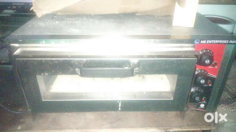 Pizza oven