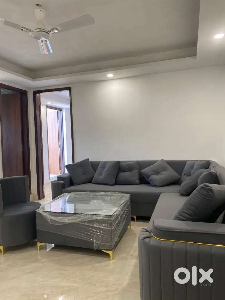 1bhk fully furnished flat