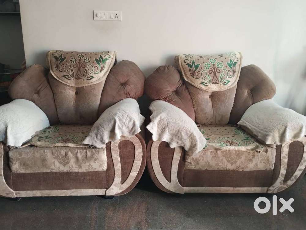 3+1+1 fabric sofa for immediate sale at very low price