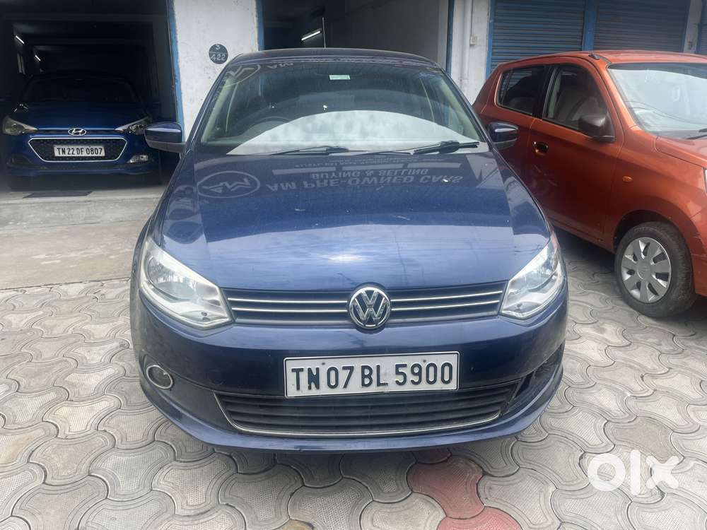 Volkswagen Vento 2010-2013 Petrol Highline, 2011, Petrol